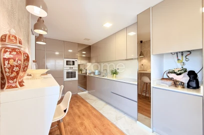 Apartamento T3 para Venda em Vila Nova de Famalicão e Calendário