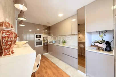 Apartamento T3 para Venda em Vila Nova de Famalicão e Calendário