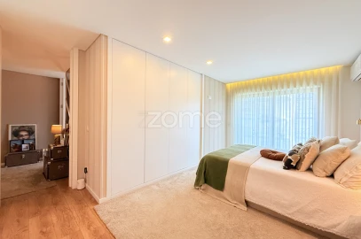 Apartamento T3 para Venda em Vila Nova de Famalicão e Calendário