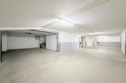 Apartamento T3 para Venda em Vila Nova de Famalicão e Calendário