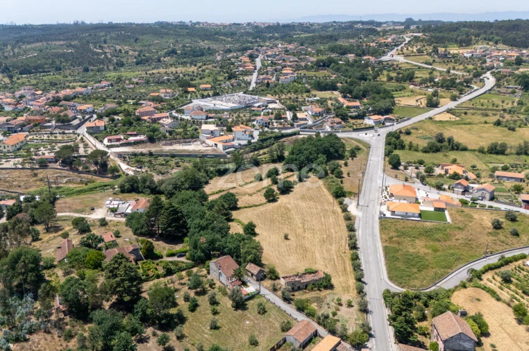 Terreno para Venda em Senhorim Foto 28