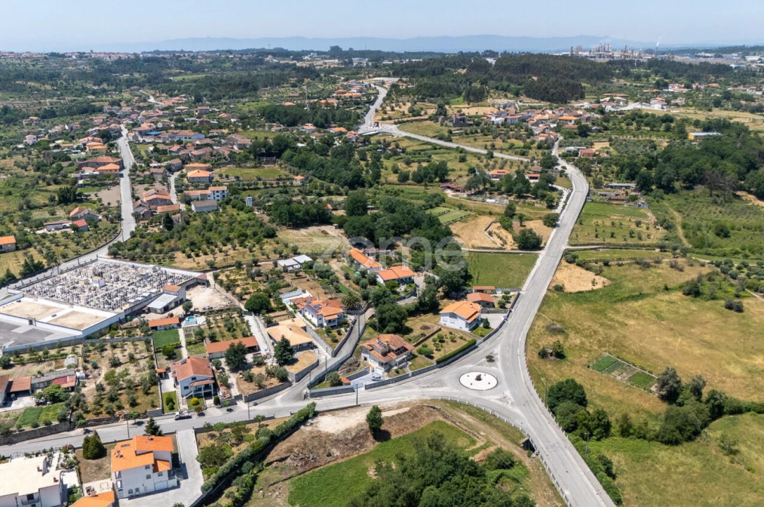 Terreno para Venda em Senhorim Foto 26