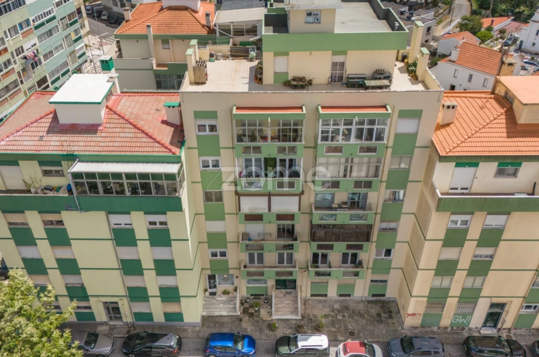 Apartamento T3 para Venda em Rio de Mouro Foto 26
