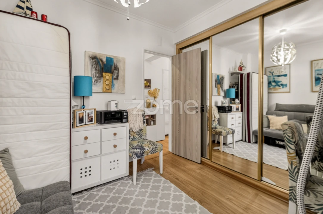 Apartamento T3 para Venda em Rio de Mouro Foto 16