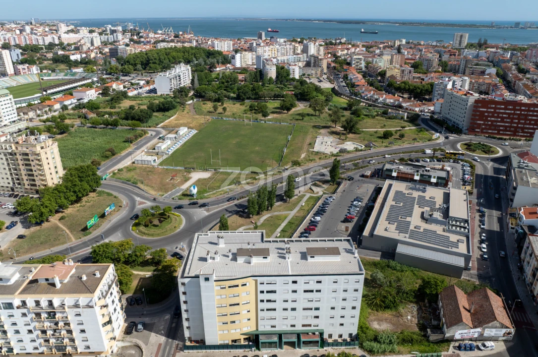 Apartamento T2 para Venda em União das Freguesias de Setúbal Foto 38