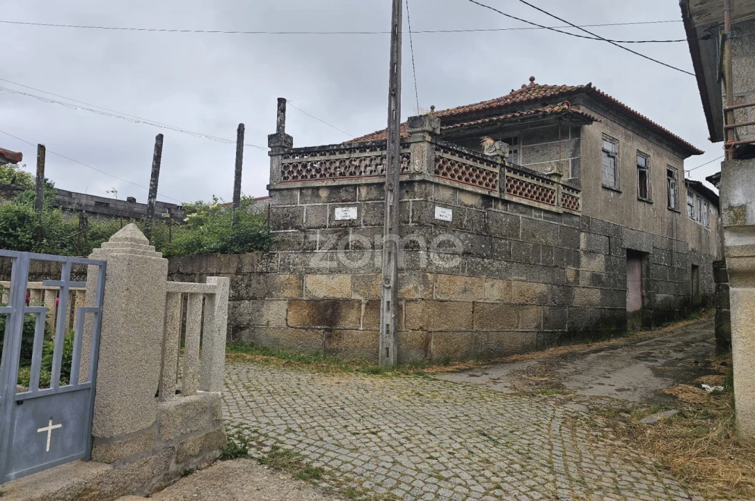 Moradia T2 para Venda em Nogueira da Montanha Foto 11