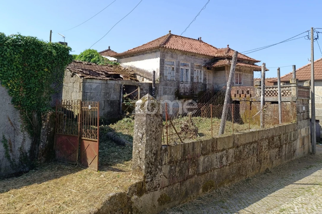 Moradia T2 para Venda em Nogueira da Montanha Foto 1