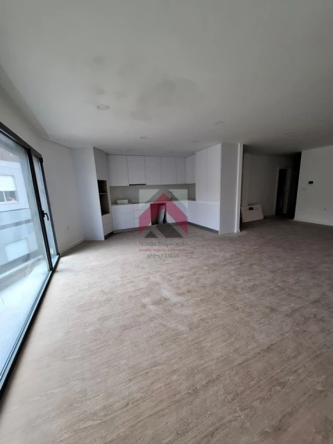 Apartamento T3 para Venda em Esgueira