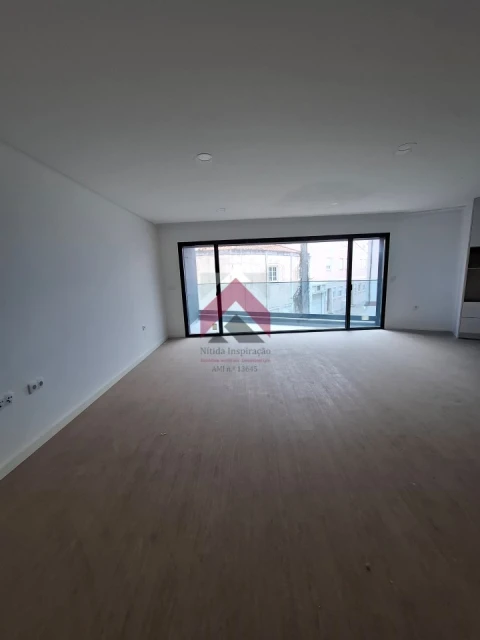 Apartamento T3 para Venda em Esgueira