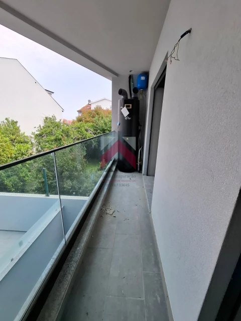 Apartamento T3 para Venda em Esgueira