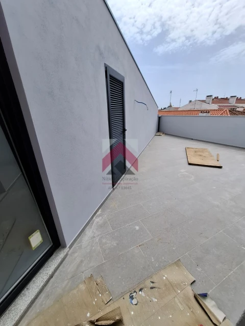 Apartamento T3 para Venda em Esgueira