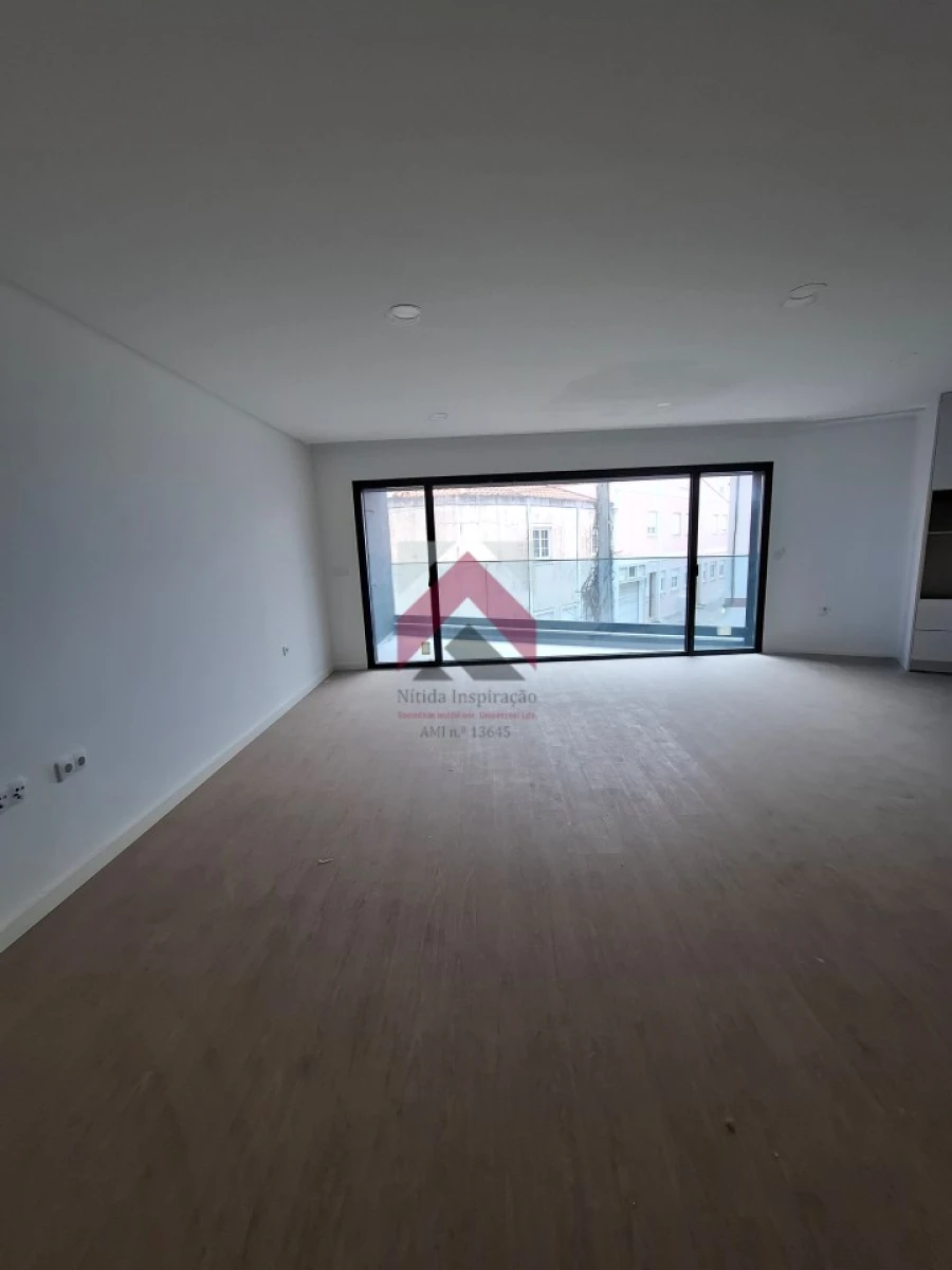 Apartamento T3 para Venda em Esgueira Foto 4