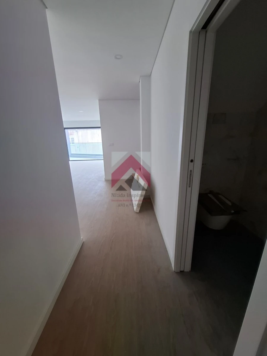 Apartamento T3 para Venda em Esgueira Foto 6
