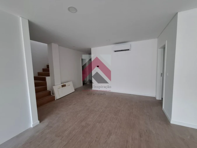 Apartamento T3 para Venda em Esgueira Foto 8