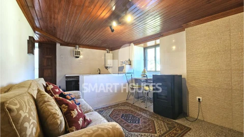 Moradia T2 para Venda em Pomares
