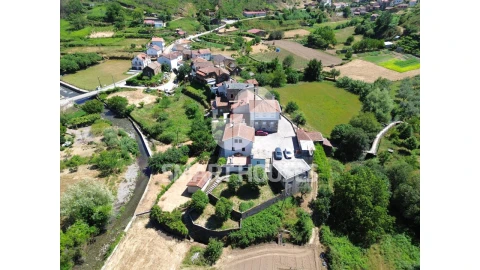 Moradia T2 para Venda em Pomares