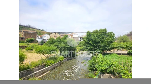 Moradia T2 para Venda em Pomares