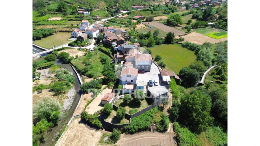 Moradia T2 para Venda em Pomares Foto 36