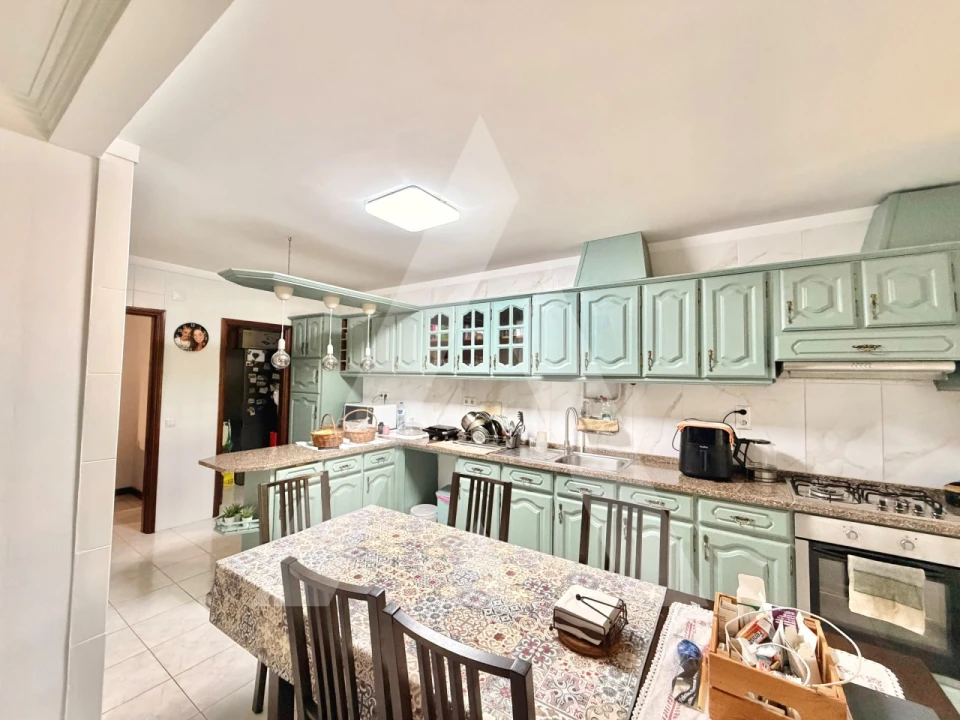 Apartamento T3 para Venda em São Roque Foto 1