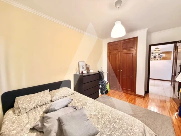 Apartamento T3 para Venda em São Roque
