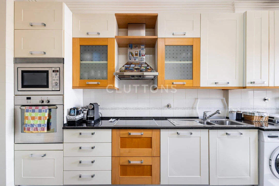 Apartamento T4 para Venda em Areeiro Foto 13