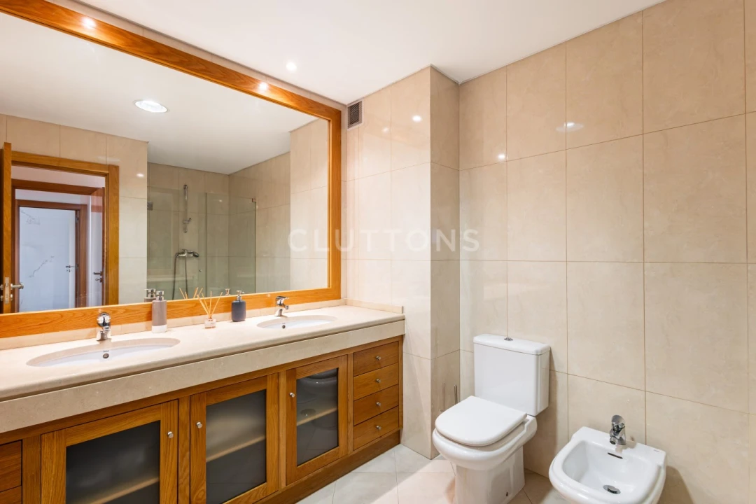 Apartamento T4 para Venda em Areeiro Foto 17
