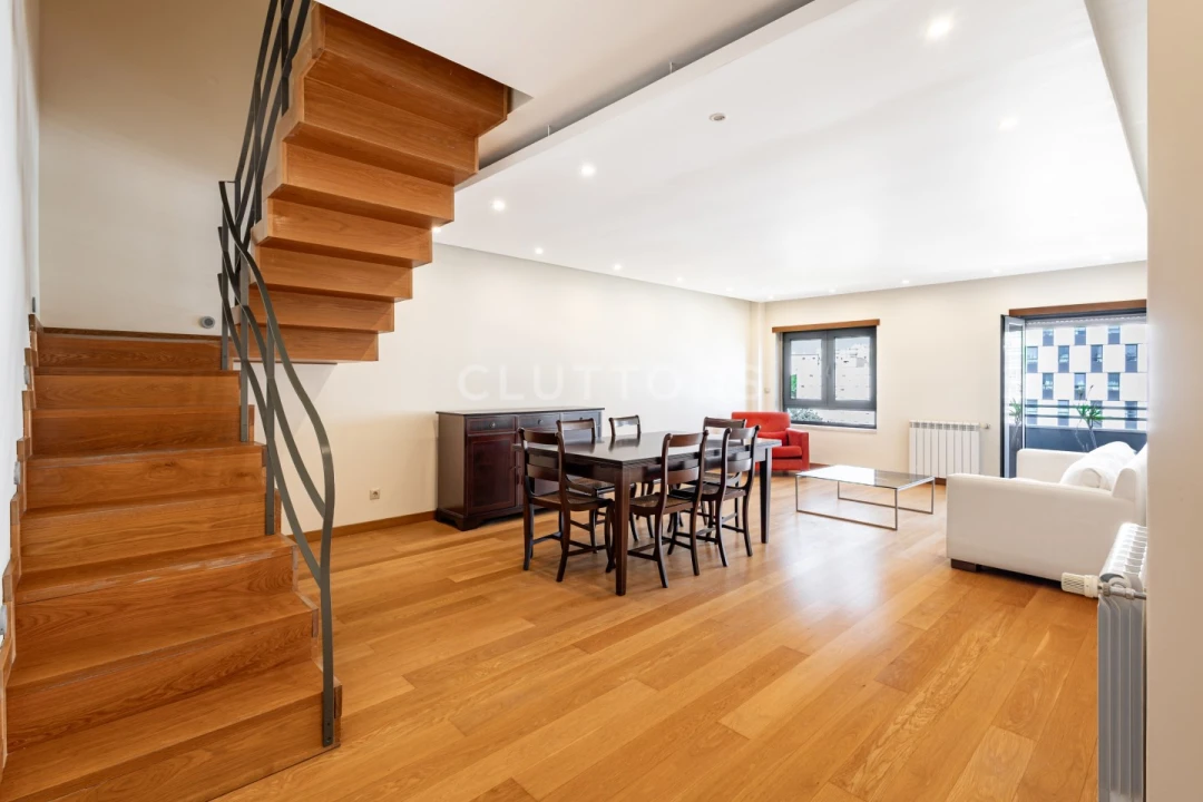 Apartamento T4 para Venda em Areeiro Foto 5