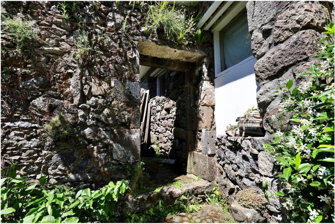 Moradia T7 para Venda em Faial da Terra Foto 73