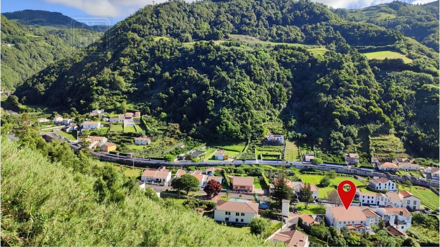 Moradia T7 para Venda em Faial da Terra Foto 14