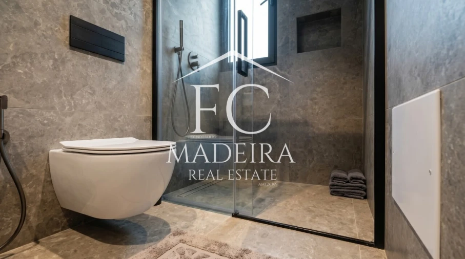 Apartamento T2 para Venda em São Martinho Foto 21