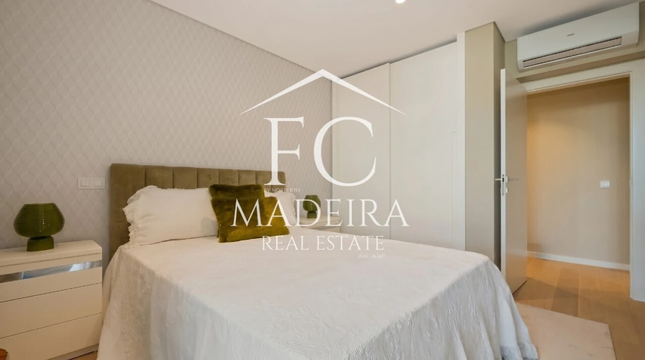 Apartamento T2 para Venda em São Martinho Foto 24