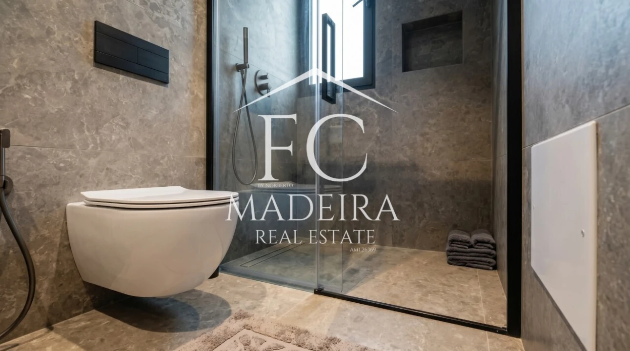 Apartamento T2 para Venda em São Martinho Foto 21