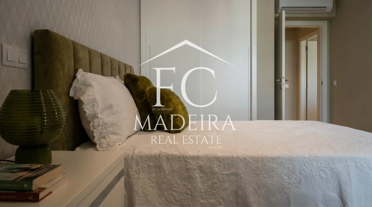 Apartamento T2 para Venda em São Martinho Foto 17