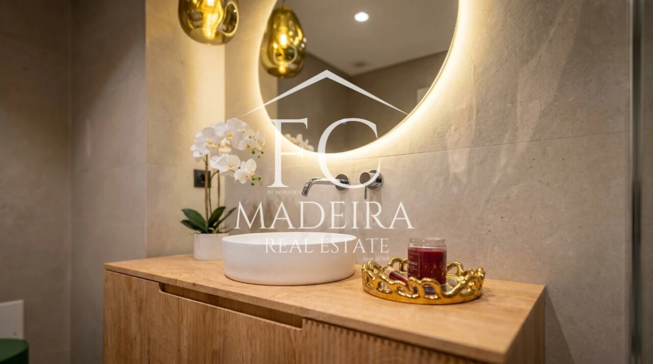 Apartamento T2 para Venda em São Martinho Foto 11