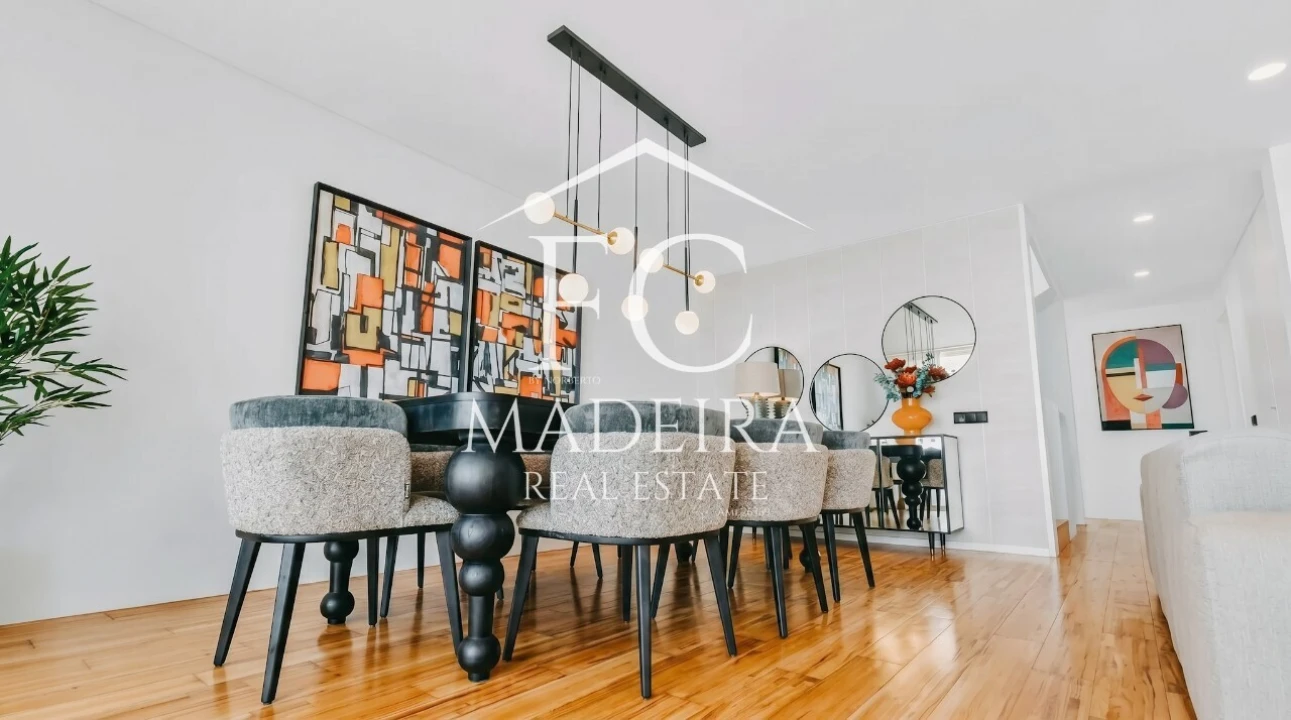 Moradia T3 para Venda em São Martinho Foto 8