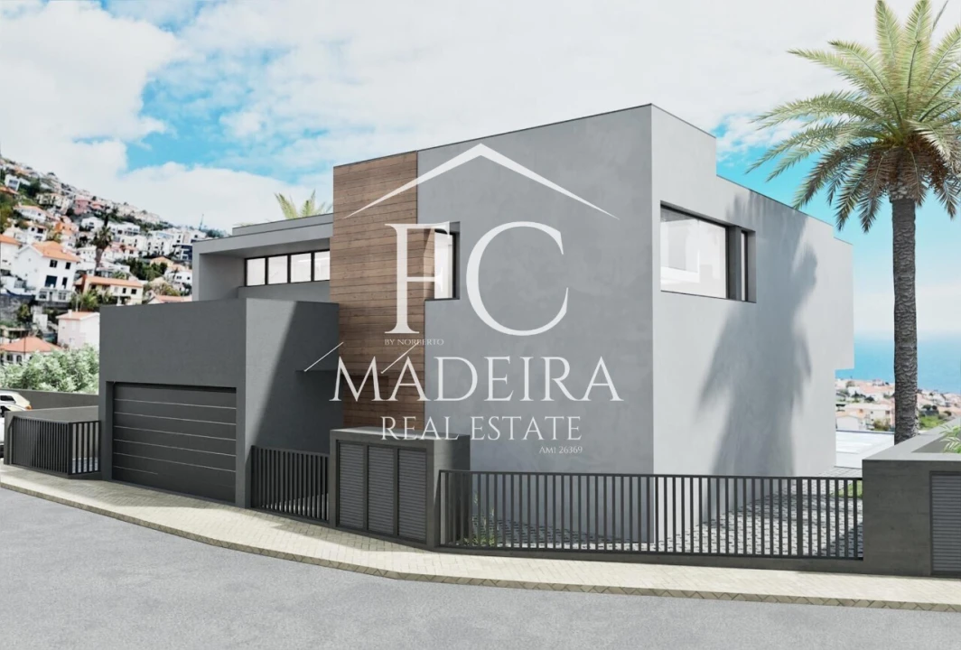 Moradia T3 para Venda em Funchal (Santa Maria Maior) Foto 1
