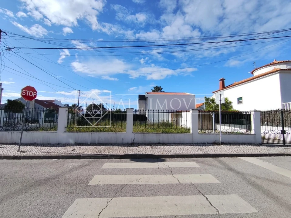 Terreno para Venda em Quinta do Conde Foto 2