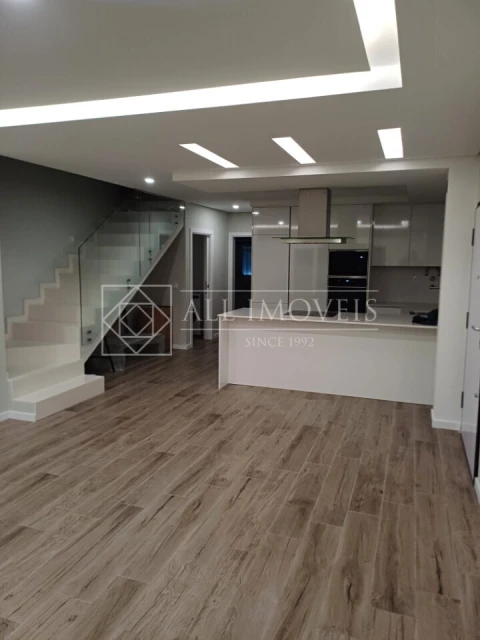 Moradia T2 para Venda em Fernao Ferro
