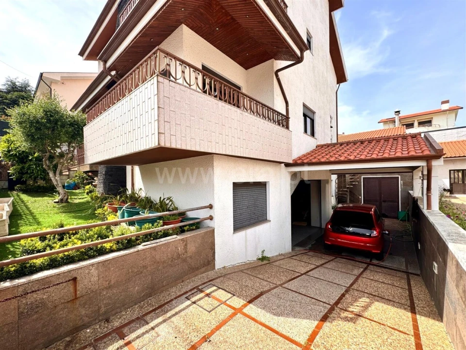 Moradia T4 para Venda em Gondomar (São Cosme), Valbom e Jovim Foto 19
