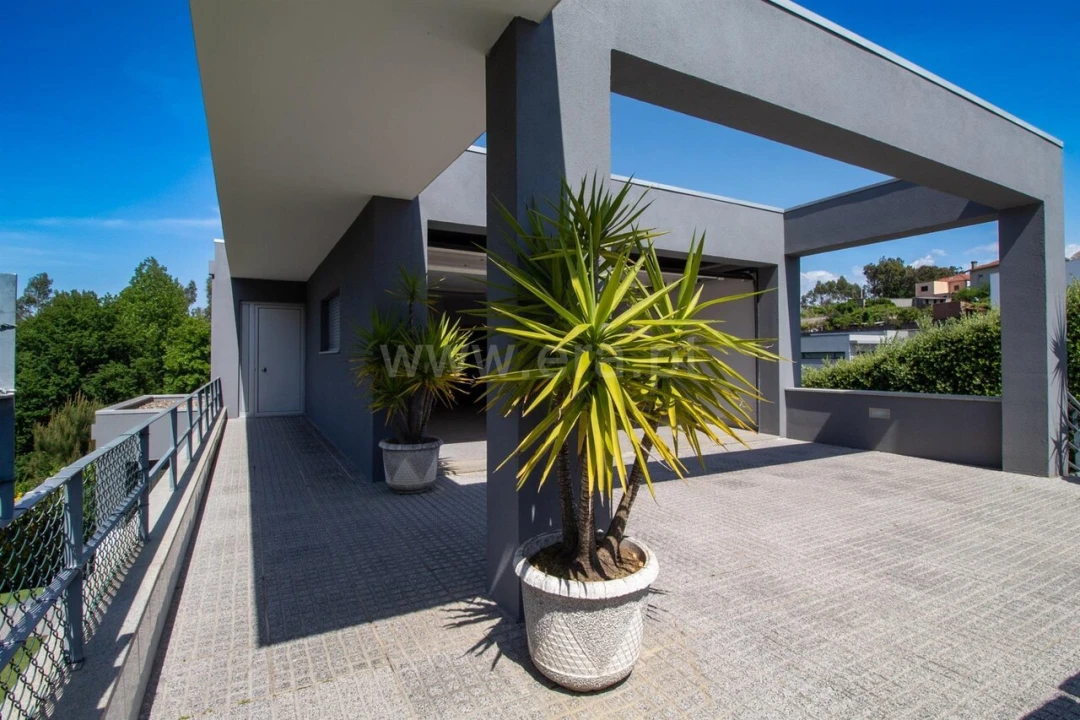 Moradia T3 para Venda em Sandim, Olival, Lever e Crestuma Foto 10