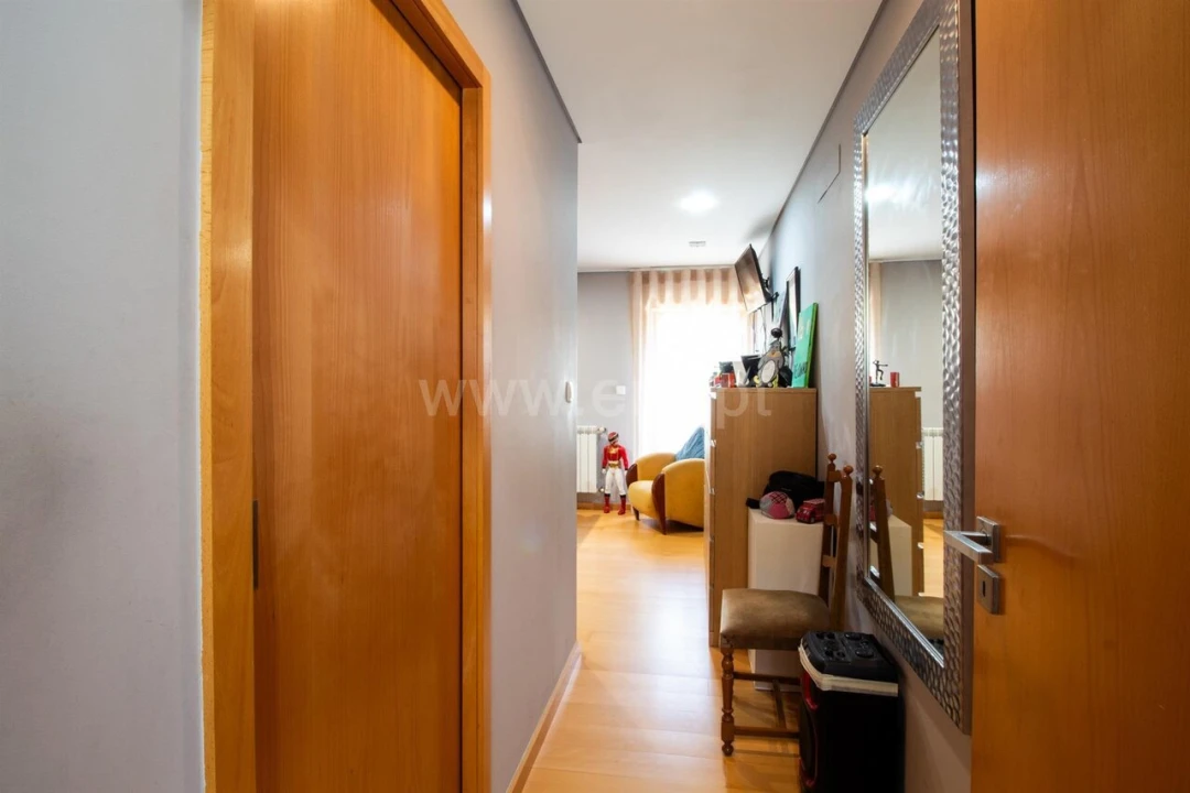 Moradia T3 para Venda em Sandim, Olival, Lever e Crestuma Foto 12