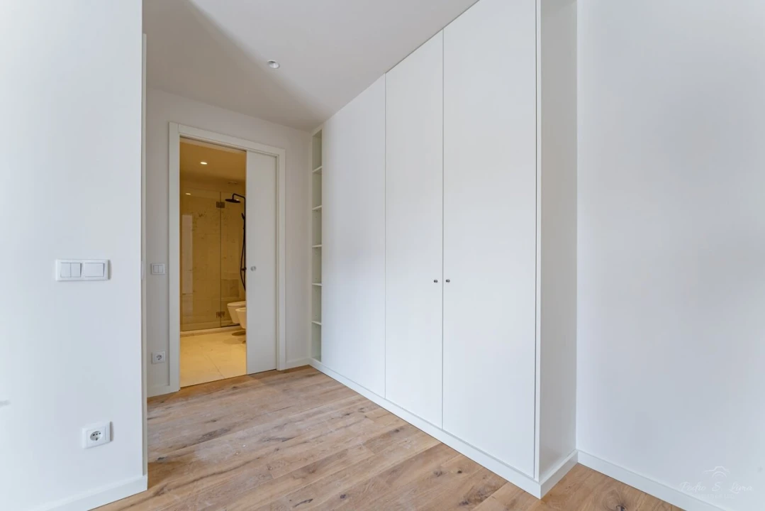 Apartamento T1 para Venda em Campanhã Foto 8