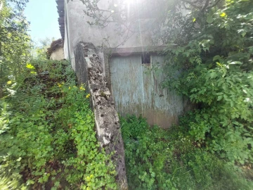 Moradia T2 para Venda em Caçarelhos e Angueira