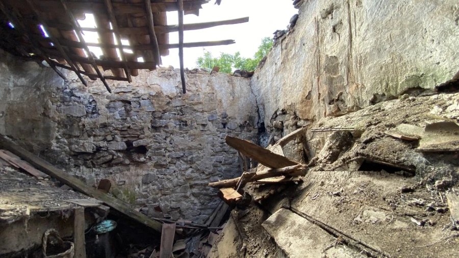 Moradia T2 para Venda em Caçarelhos e Angueira Foto 6