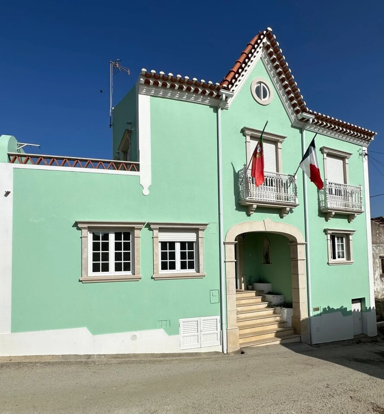 Moradia T2 para Venda em Turcifal Foto 1