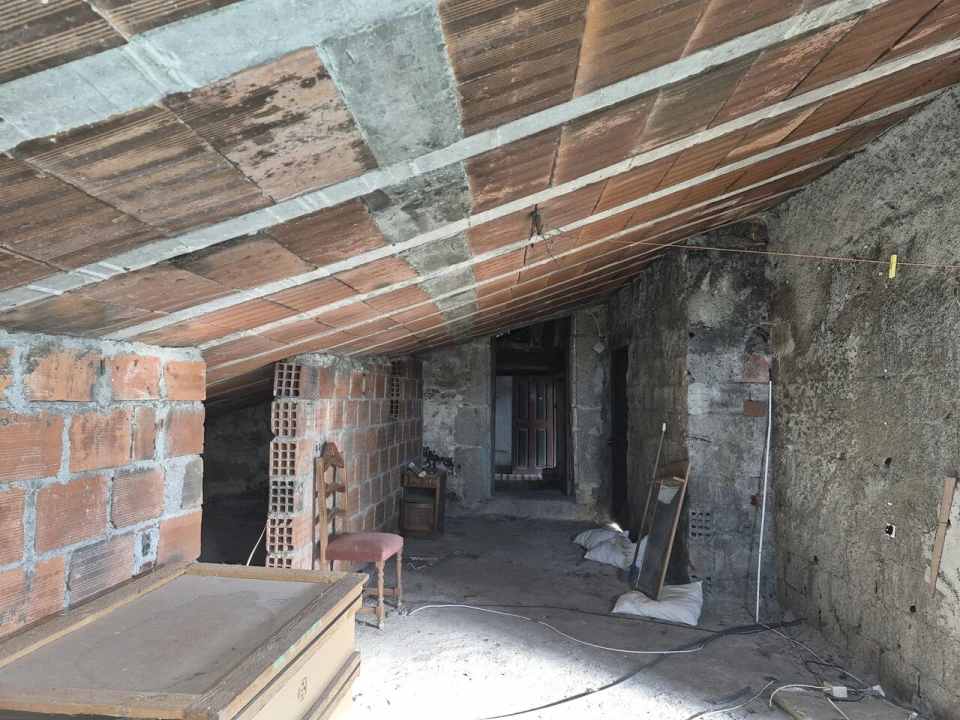 Moradia T4 para Venda em Cavadoude Foto 21