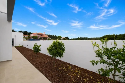 Moradia T4 para Venda em Nadadouro