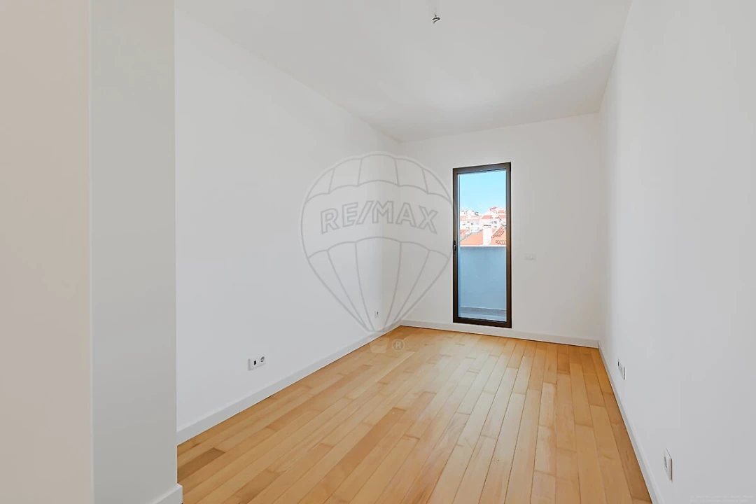 Prédio para Venda em Santo António Foto 23