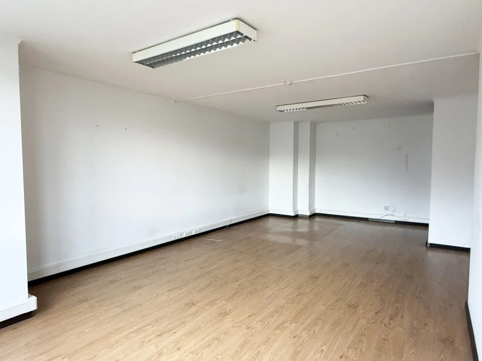 Escritório para Arrendamento em Algés, Linda-A-Velha e Cruz Quebrada-Dafundo Foto 2