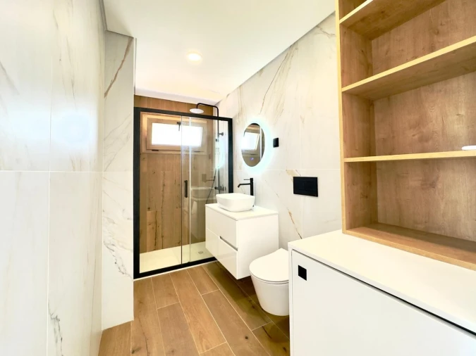 Moradia T2 para Venda em Encarnação Foto 25